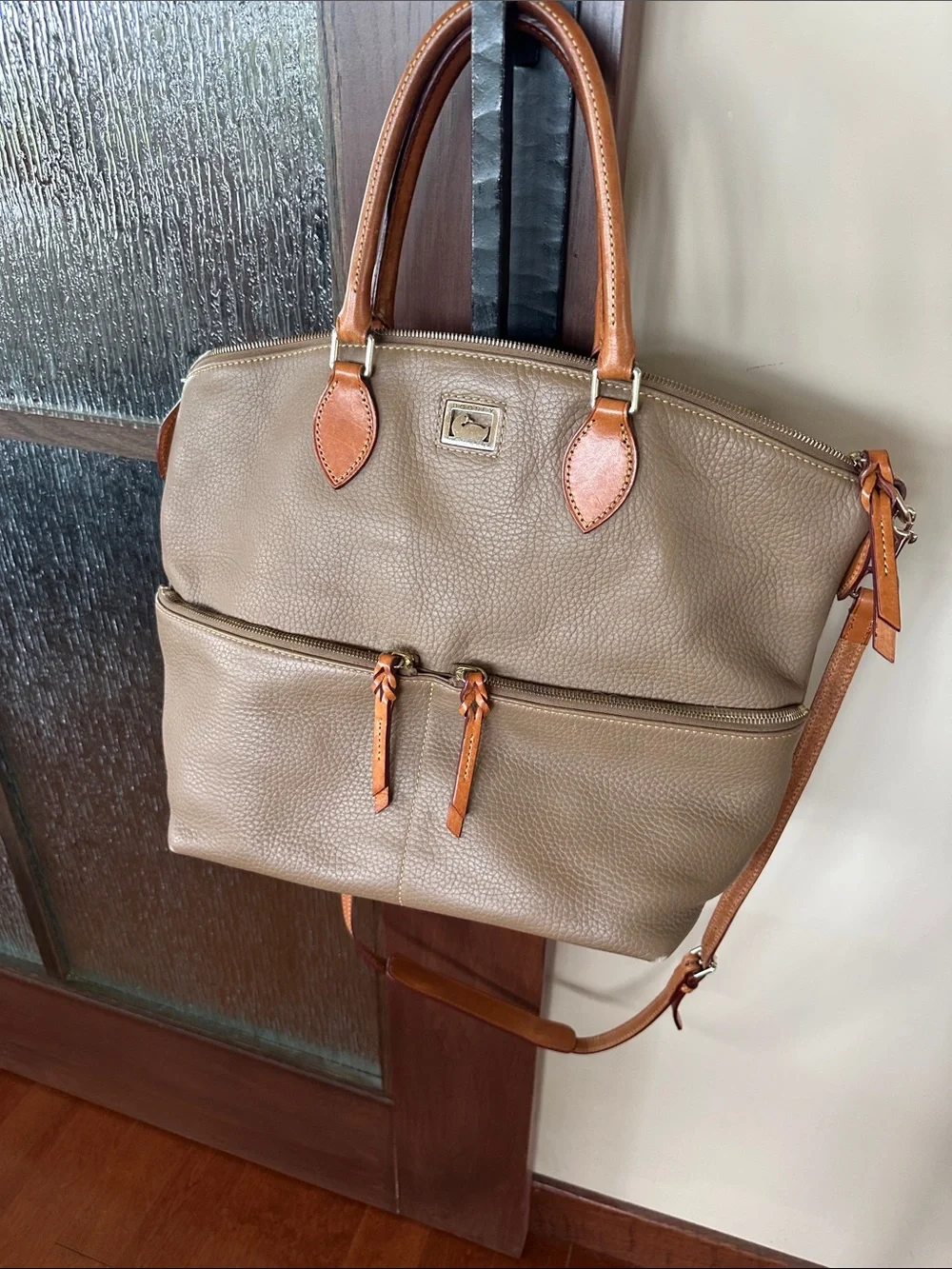 Dooney & Bourke Pebbled Leather DILLEN Double Pocket Satchel Handbag Beige